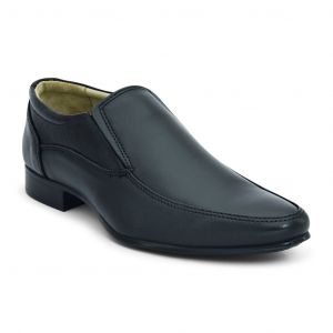 Fred Slip-On Shoe For Men By Bata